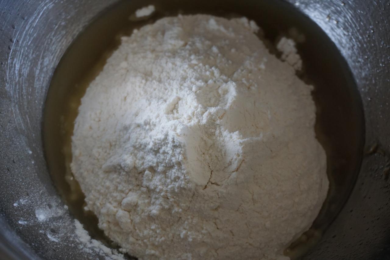 【香芋蛋黄月饼-广式月饼的做法步骤图】冇伱灬冇我-制作