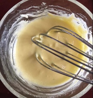 奶茶慕斯蛋糕卷 制作方法