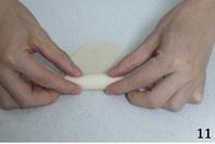 【葱油月饼的做法步骤图，葱油月饼怎么做好吃】君之-制作