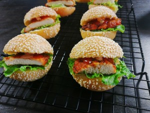 小汉堡包【蒸烤箱版】  制作方法