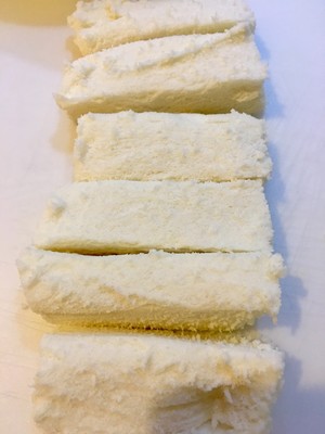 香酥蛋黄馒头条 制作方法