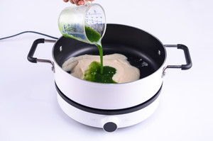 水晶班兰月饼 制作方法