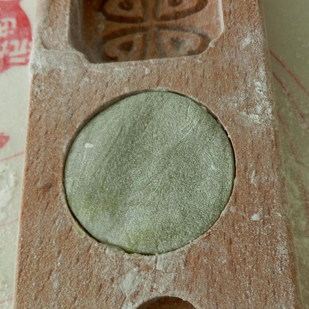 【冰皮月饼（零失败）的做法步骤图】金子-79-制作