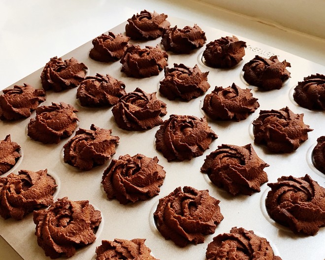 黑玫瑰曲奇饼干  制作方法