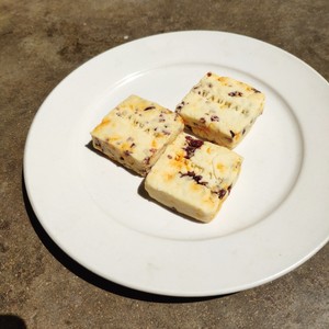 蔓越莓蛋黄酥 制作方法