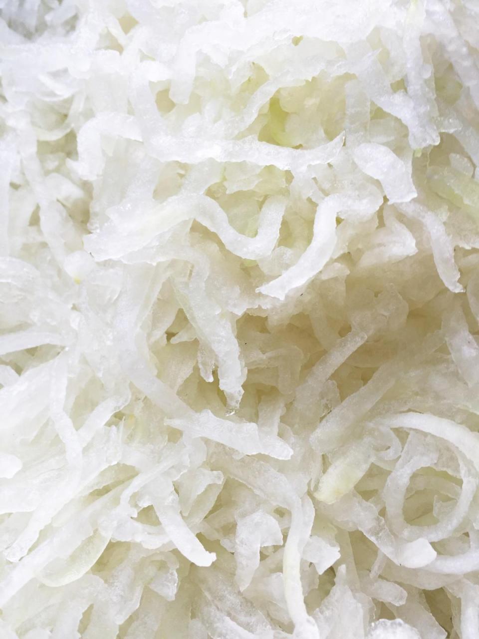 【广式月饼—蛋黄冬翅月饼的做法步骤图】泳歌-制作