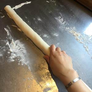 【苏式月饼的做法步骤图，苏式月饼怎么做好吃】驴妈咪-制作