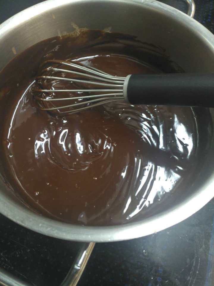 如何制作网红脏脏包??