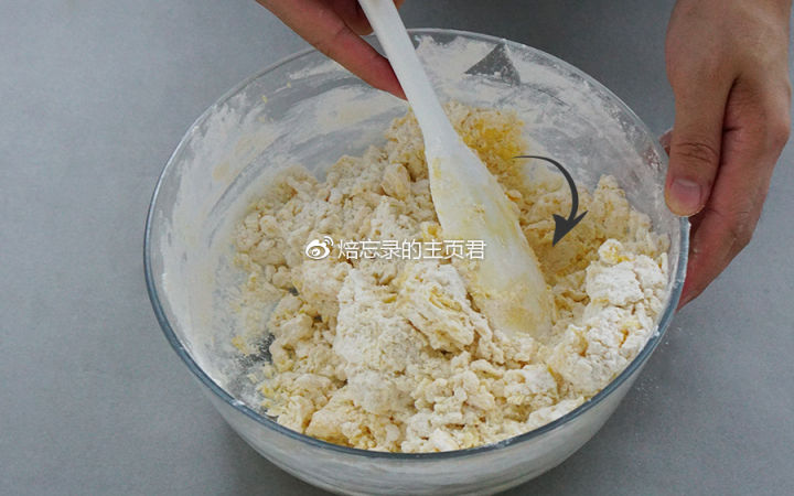 新手烘焙入门知识,材料混拌手法教程,教你如何搅拌食材