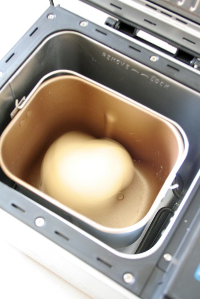 用面包机怎么做面包？