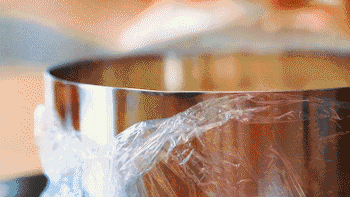 如何做出组织细腻的蛋糕？求各路大神给个方子和步骤？