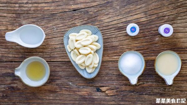 如何做出组织细腻的蛋糕？求各路大神给个方子和步骤？