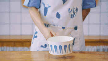 如何做出组织细腻的蛋糕？求各路大神给个方子和步骤？