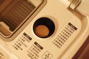 【超绵鲜奶土司-松下面包机的做法步骤图】0夏天0-制作