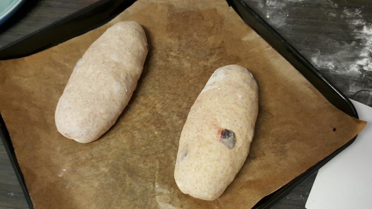 【全麦蔓越莓软式欧包(免揉)的做法步骤图】MonicaFolsom-制作