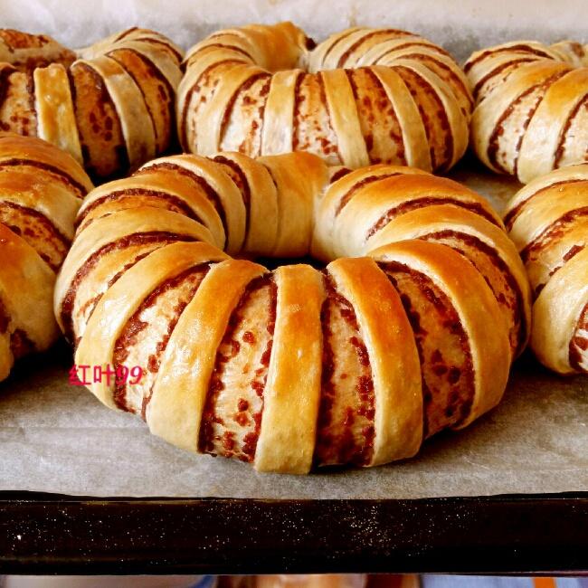 【豆沙面包圈的做法步骤图,豆沙面包圈怎么做好吃】红叶99-制作