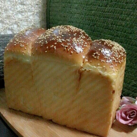 【炼奶吐司的做法步骤图，炼奶吐司怎么做好吃】海燕的手艺-制作