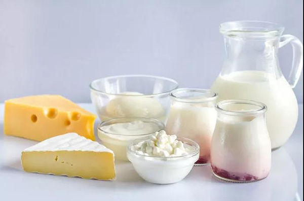 6种乳制品在面包制作中的【使用区别】,学会味道就迷人!
