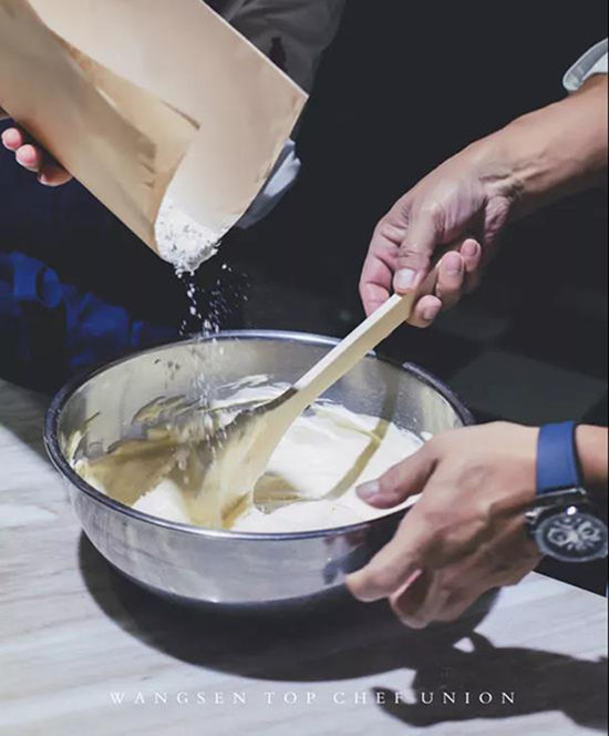 为什么做蛋糕老是失败?你只是没用好这三种工具!如何学做蛋糕