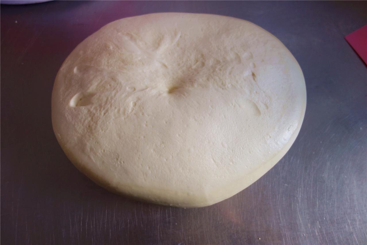 【酸奶奶油吐司的做法步骤图，怎么做好吃】啊呜511-制作