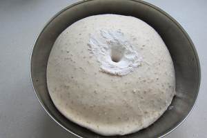 【全麦吐司(70%冷藏中种法)的做法步骤图】天然气小姐—Ariel-制作