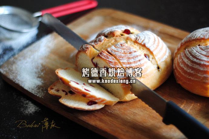 是不是用水果养的天然酵母做的面包就会有带有水果香？