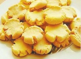 在烘焙中,蛋黄和蛋清对烘焙有什么用?