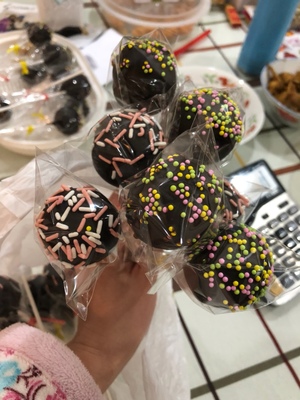 烘培模具什么牌子好？家庭做戚风蛋糕模具推荐，这一款挺适合你