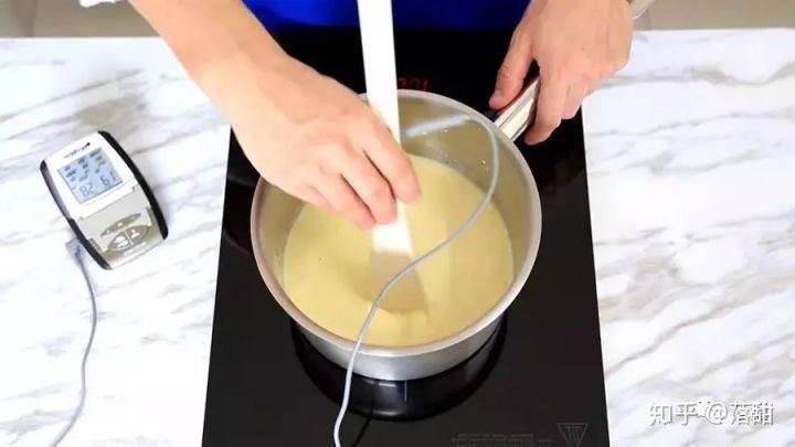 科学制作英式奶馅方法