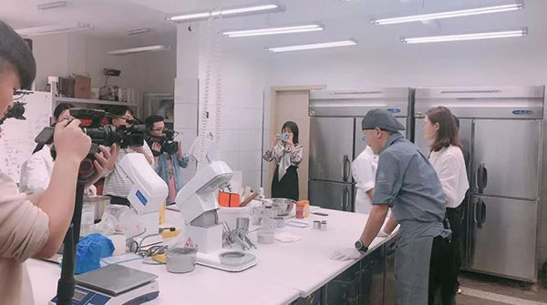 甜品店如何改造升级?日本大师给出了这4点建议!