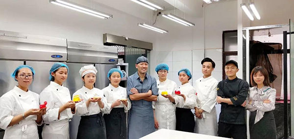 甜品店如何改造升级?日本大师给出了这4点建议!
