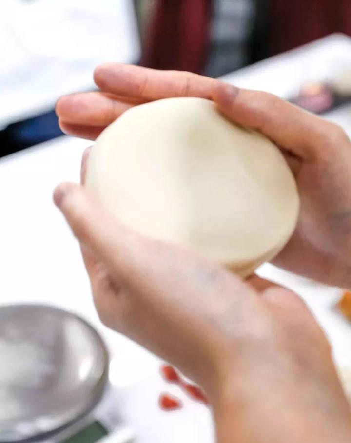 春天的应季蛋糕中,这款馅料最受欢迎!