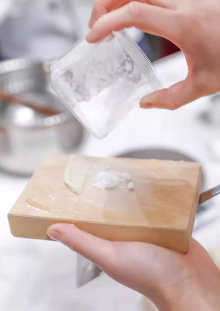 春天的应季蛋糕中,这款馅料最受欢迎!