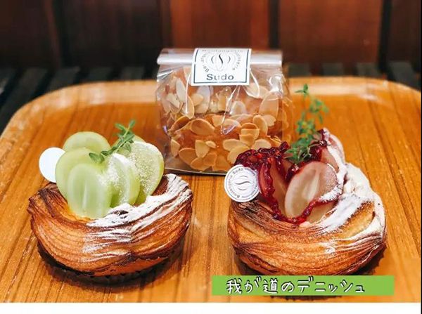 这家夫妻店怎么做到让顾客情愿提前一个月预定一片面包?