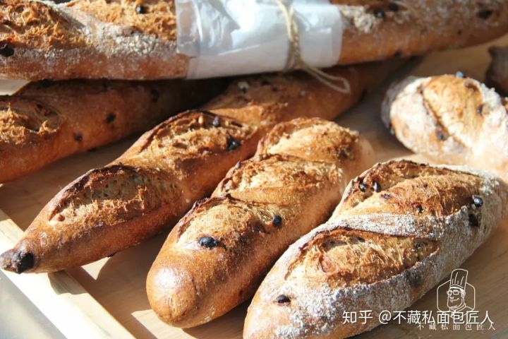 黑麦法棍那么容易做,你为什么不盘它?