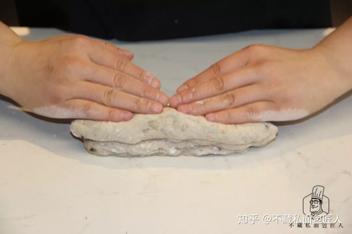 黑麦法棍那么容易做,你为什么不盘它?