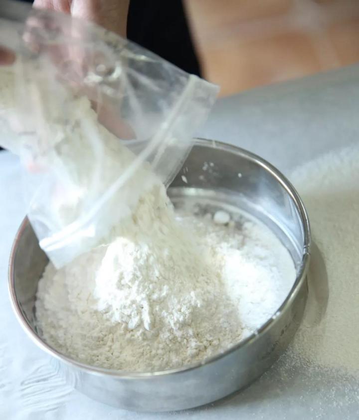 只需3步让你做出比巴黎更浪漫的马卡龙!