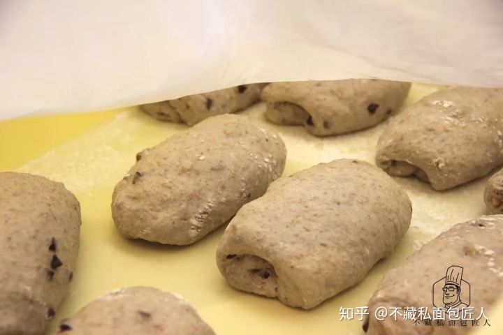 黑麦法棍那么容易做,你为什么不盘它?