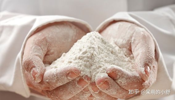 低筋面粉、中筋面粉、高筋面粉有什么不一样