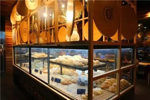 留不住？烘焙店铺这样装修，你的顾客来了也不走！