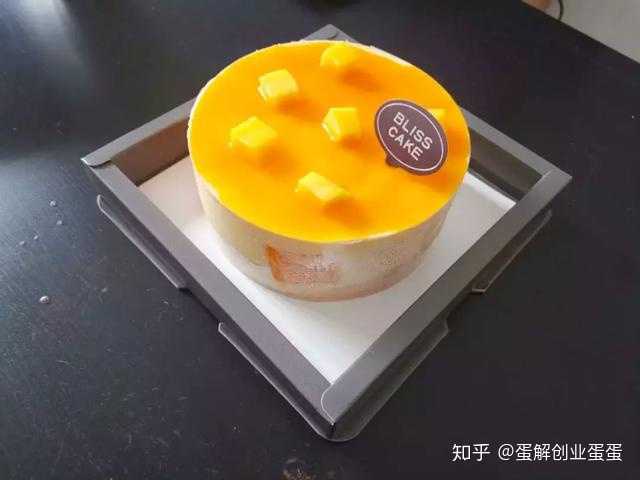 我是银行职员,喜欢烘焙,想辞职专心学习做烘焙,求了解的人告知,学习烘焙如何入门。?