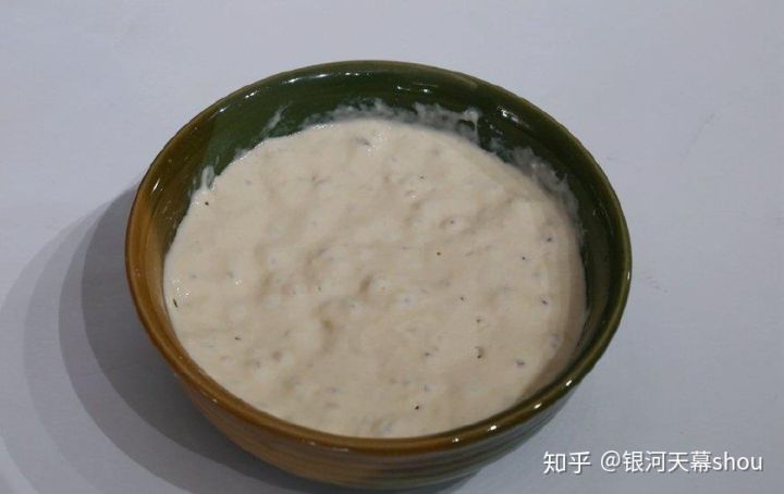 【烘焙教程】没有什么面包,比这无油无糖、有无数孔洞的