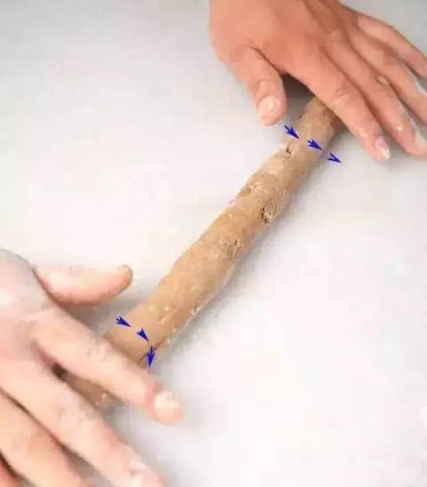 揉面团手法 面团的15个你不能不知道的技能