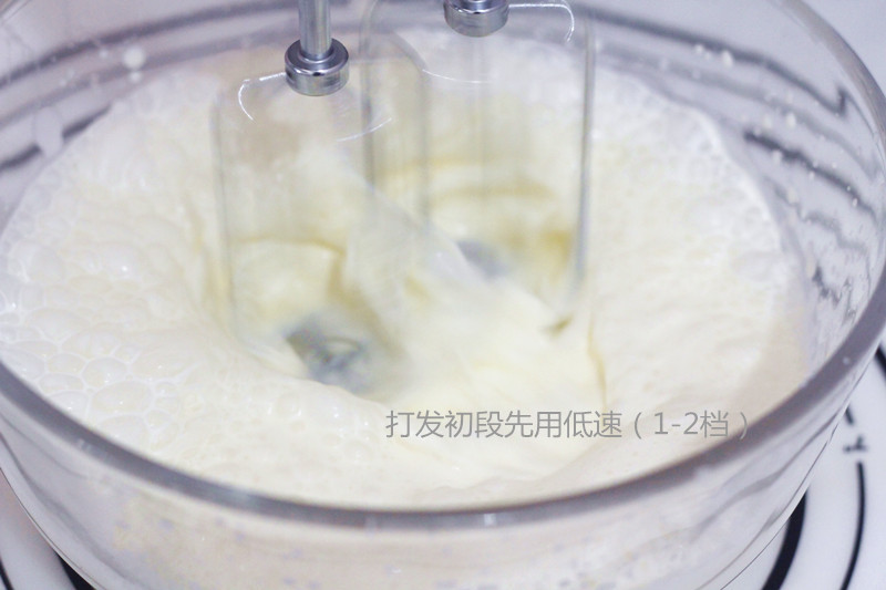 如何区分动物奶油和植物奶油？动物奶油与植物奶油的区别 两种淡奶油的区别