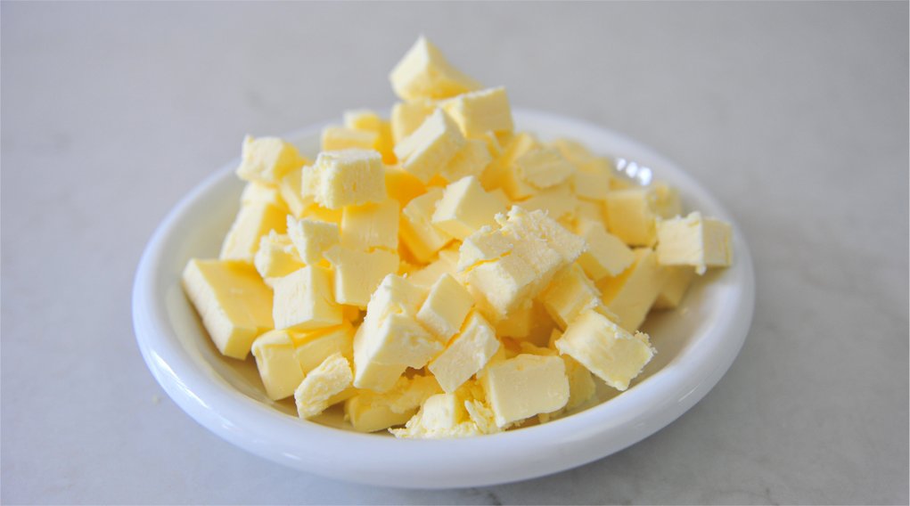 该用室奶油、冰奶油或液态奶油?