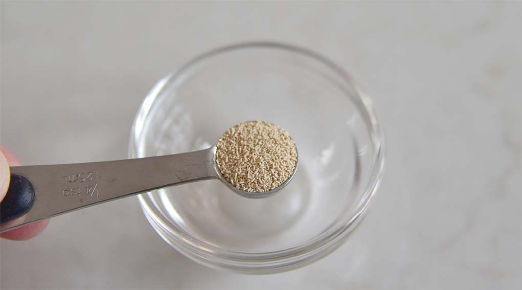 如何以速发酵母制作液种酵头，发酵母粉使用方法？