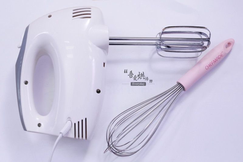 实用的烘焙工具有哪些？烘焙新手必看！入门必备工具大解