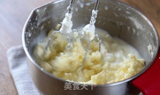 自制黄油——奶油打发过头了怎么办？教你一招变废为宝