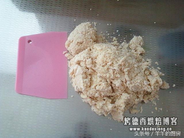 面包揉面包出膜技巧？史上最详细手工揉面方法，窍门、手法全在里面，包你做出成功面包