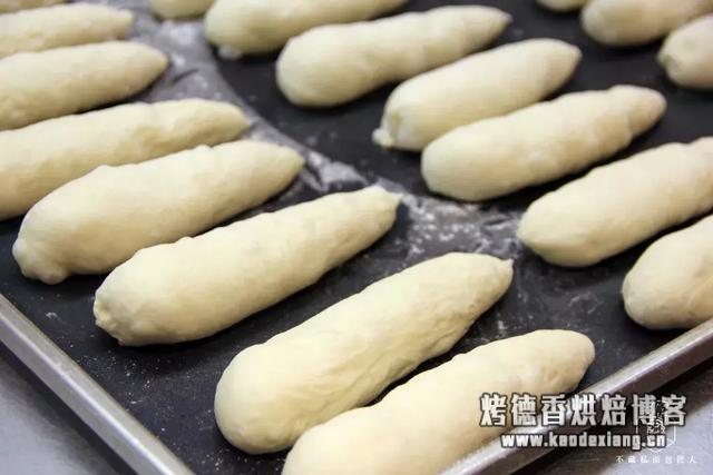 黄油代替品 黄油用完了,橄榄油和猪油能替代做面包吗?